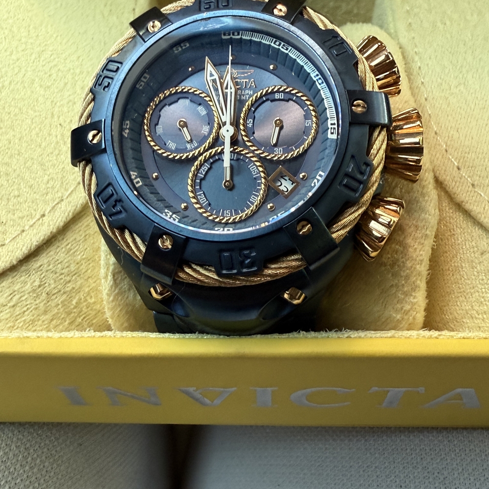 Invicta Men's Black and Gold Watch